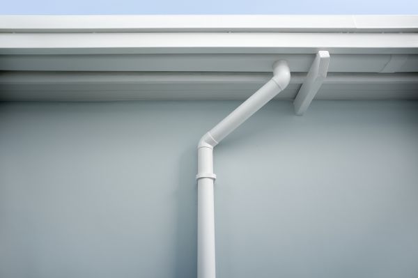 Cost of Downspout Unclogging in Winchester